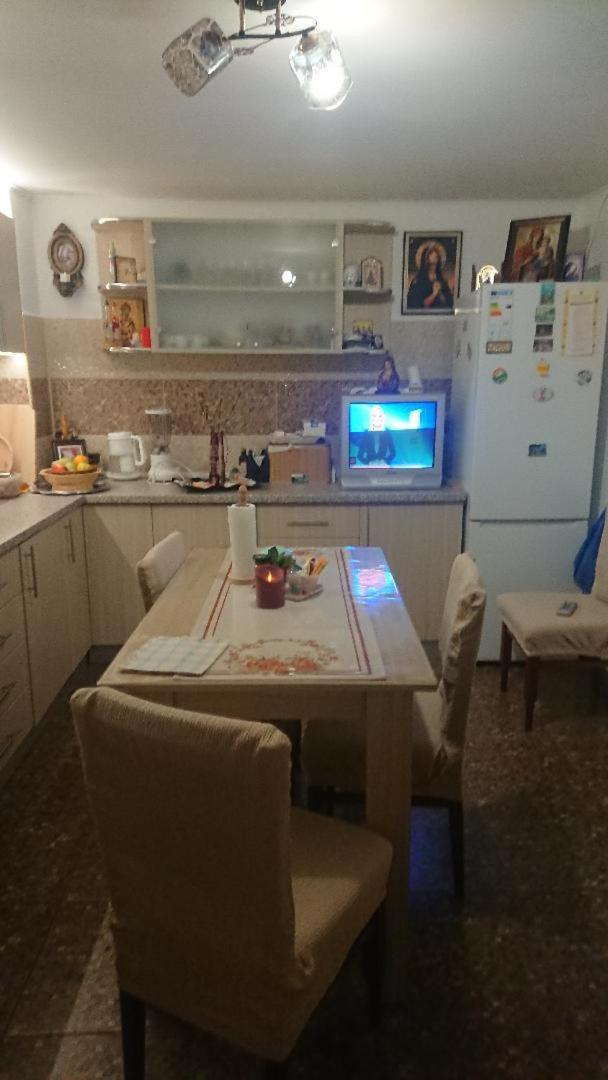 Hotel Casa Fabrizio à Călimăneşti Extérieur photo