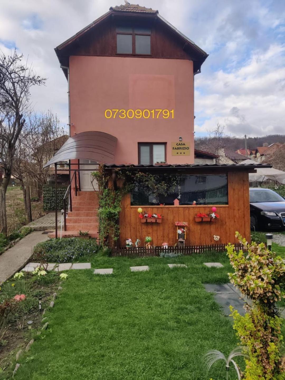 Hotel Casa Fabrizio à Călimăneşti Extérieur photo